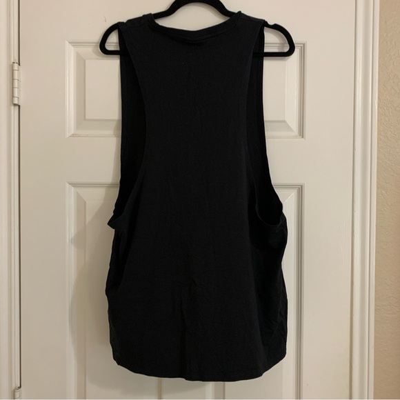 Gymshark Legacy Black Drop Arm Tank - Picture 4 of 5